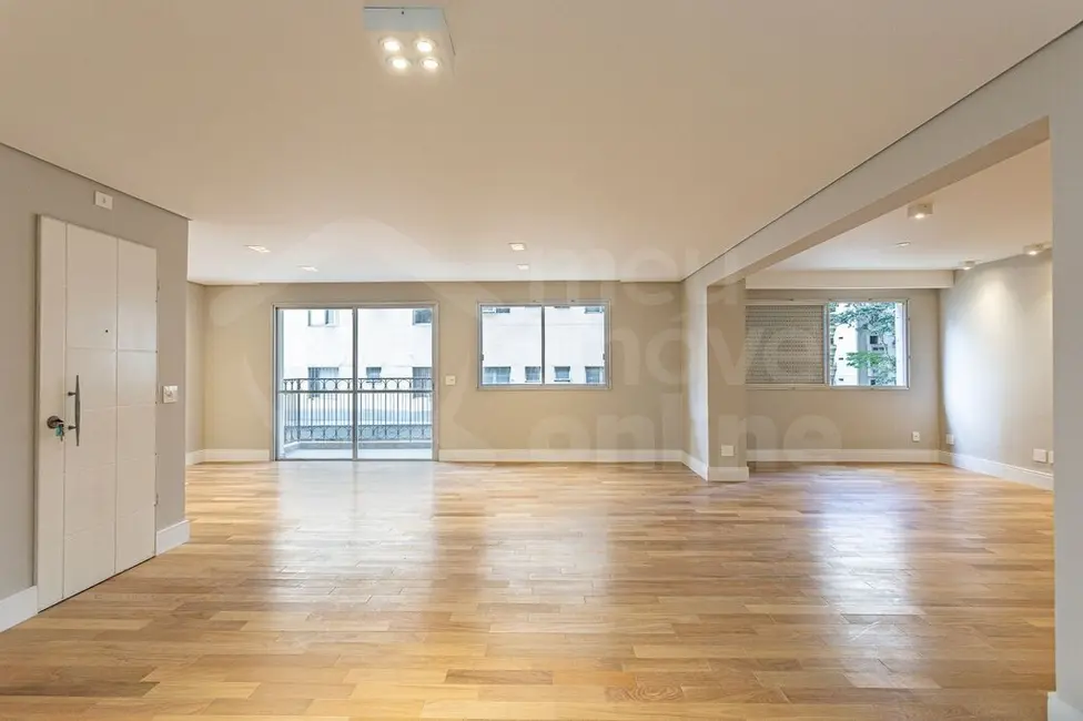 Foto 9 de Apartamento com 2 quartos à venda, 161m2 em Moema, São Paulo - SP