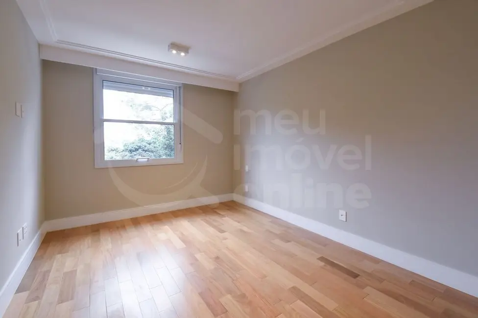 Apartamento com 3 quartos à venda, 212m2 em Higienópolis, São Paulo - SP - imagem 6 Foto 6 de Apartamento com 3 quartos à venda, 212m2 em Higienópolis, São Paulo - SP