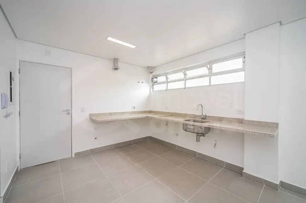 Apartamento com 3 quartos à venda, 147m2 em Higienópolis, São Paulo - SP - imagem 3 Foto 3 de Apartamento com 3 quartos à venda, 147m2 em Higienópolis, São Paulo - SP