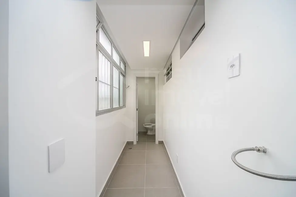 Apartamento com 3 quartos à venda, 147m2 em Higienópolis, São Paulo - SP - imagem 8 Foto 8 de Apartamento com 3 quartos à venda, 147m2 em Higienópolis, São Paulo - SP