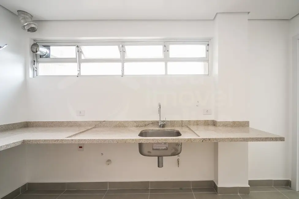 Apartamento com 3 quartos à venda, 147m2 em Higienópolis, São Paulo - SP - imagem 2 Foto 2 de Apartamento com 3 quartos à venda, 147m2 em Higienópolis, São Paulo - SP