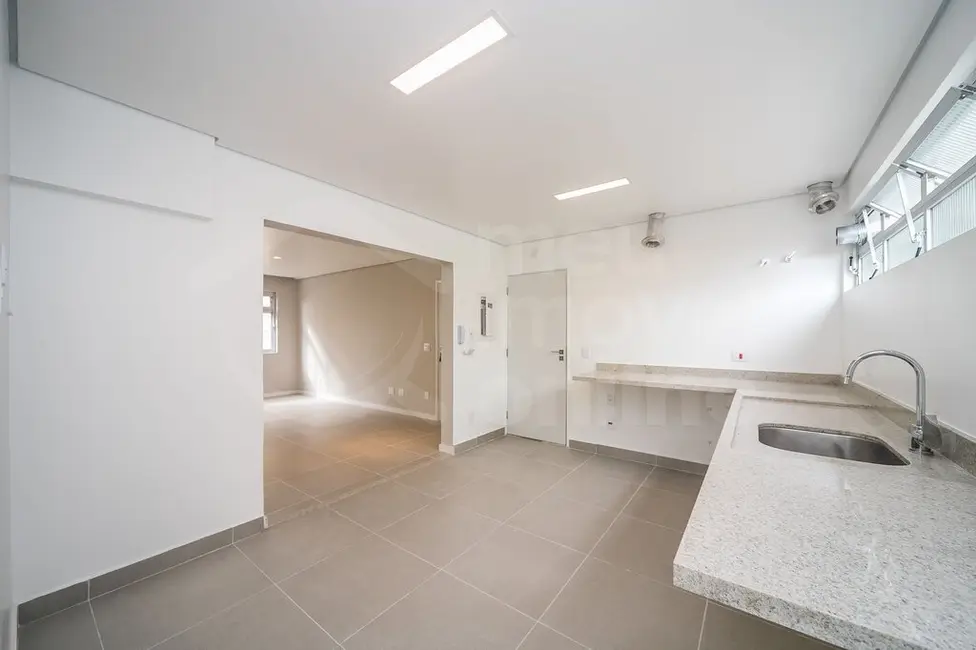 Apartamento com 3 quartos à venda, 147m2 em Higienópolis, São Paulo - SP - imagem 5 Foto 5 de Apartamento com 3 quartos à venda, 147m2 em Higienópolis, São Paulo - SP