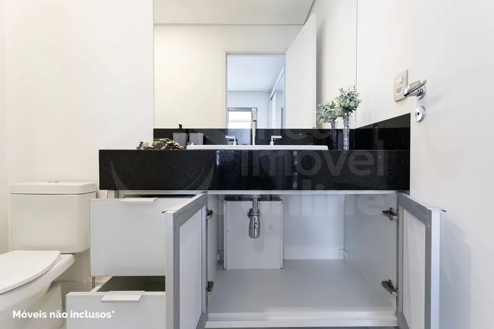 Apartamento com 3 quartos à venda, 180m2 em Vila Nova Conceição, São Paulo - SP - imagem 8 Foto 8 de Apartamento com 3 quartos à venda, 180m2 em Vila Nova Conceição, São Paulo - SP