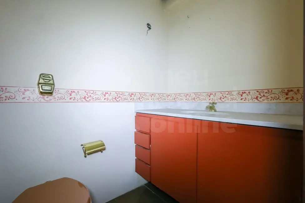 Apartamento com 3 quartos à venda, 205m2 em Alto de Pinheiros, São Paulo - SP - imagem 6 Foto 6 de Apartamento com 3 quartos à venda, 205m2 em Alto de Pinheiros, São Paulo - SP