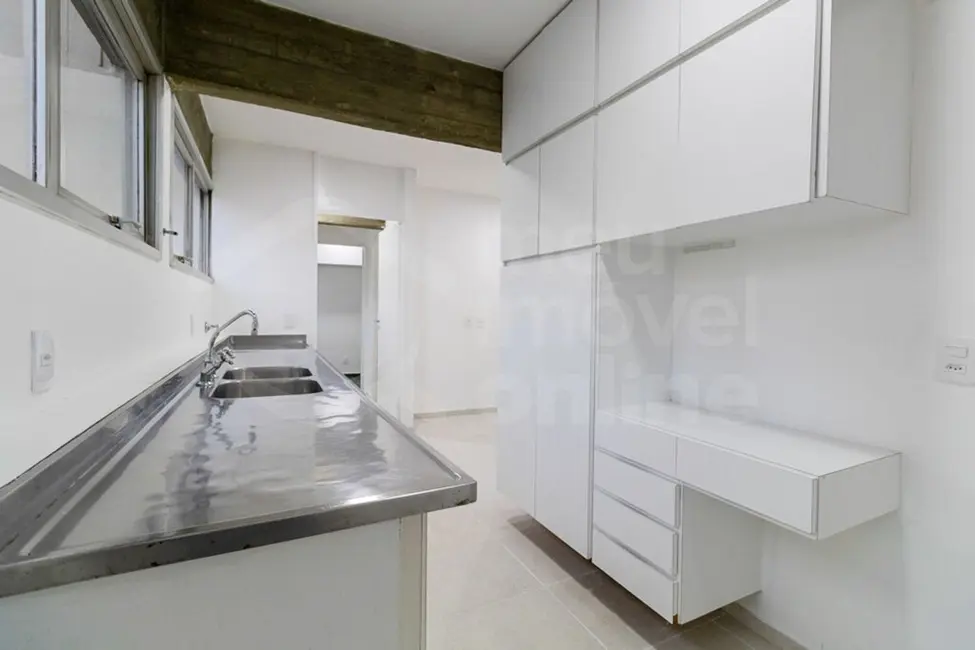 Foto 9 de Apartamento com 3 quartos à venda, 121m2 em Itaim Bibi, São Paulo - SP