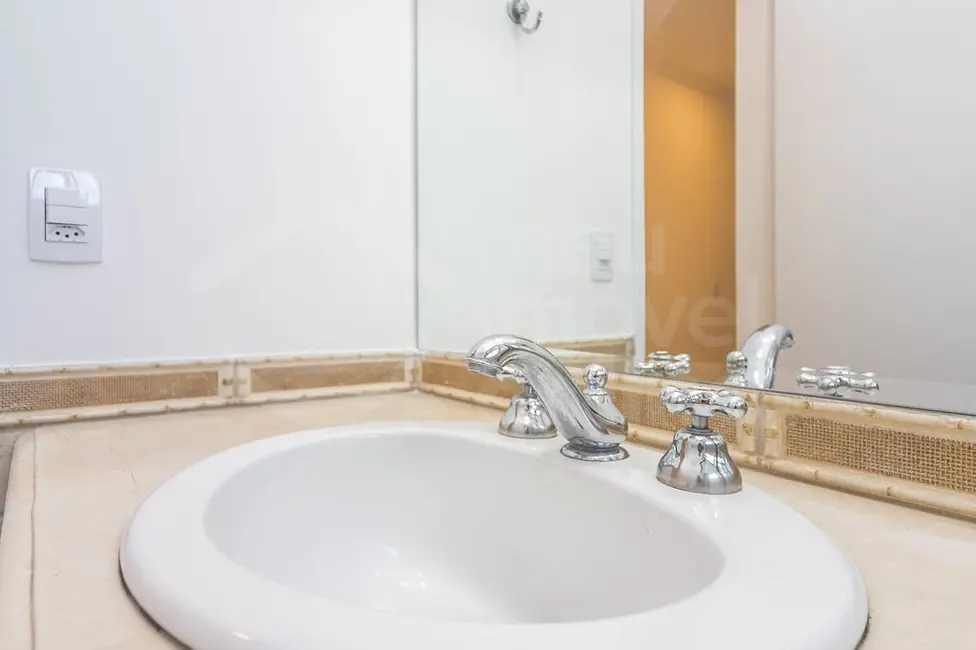 Apartamento com 3 quartos à venda, 203m2 em Vila Romana, São Paulo - SP - imagem 7 Foto 7 de Apartamento com 3 quartos à venda, 203m2 em Vila Romana, São Paulo - SP