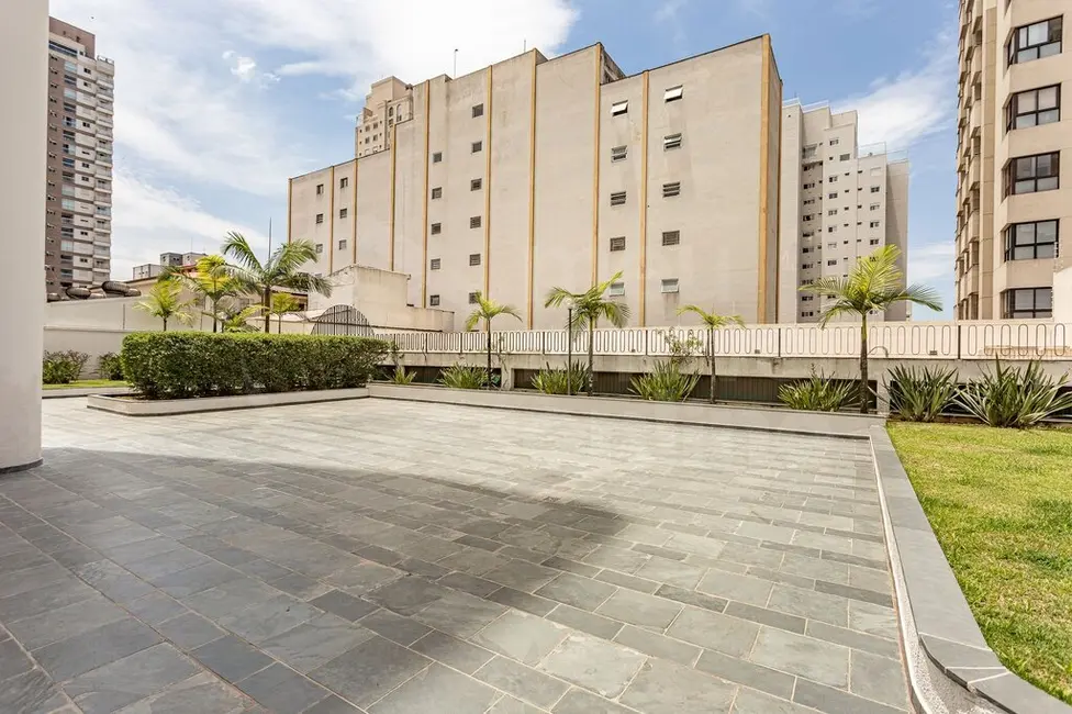 Foto 9 de Apartamento com 3 quartos à venda, 135m2 em Sumaré, São Paulo - SP