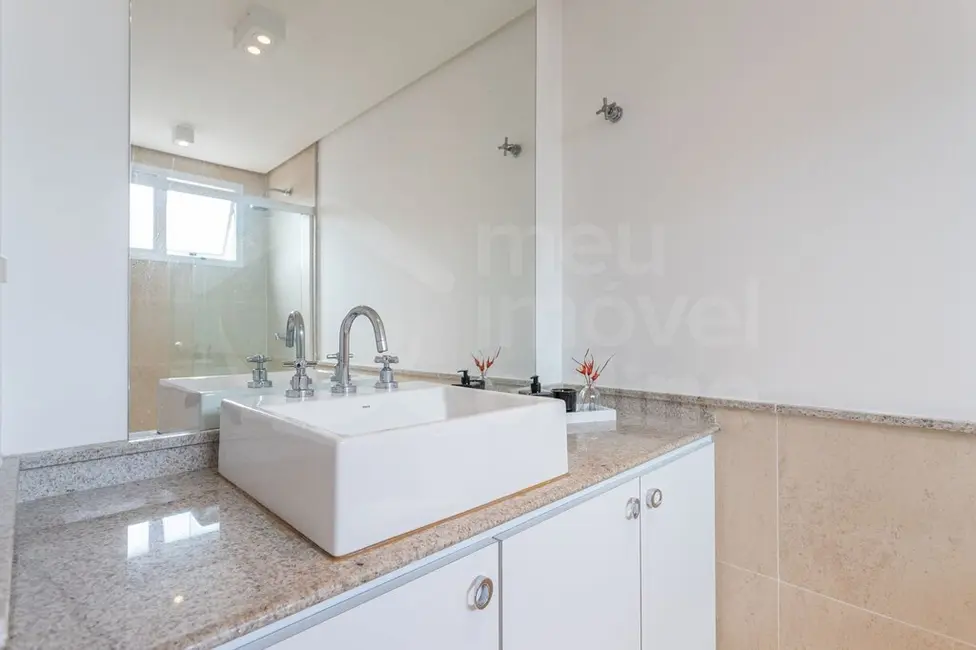 Apartamento com 3 quartos à venda, 131m2 em Itaim Bibi, São Paulo - SP - imagem 6 Foto 6 de Apartamento com 3 quartos à venda, 131m2 em Itaim Bibi, São Paulo - SP