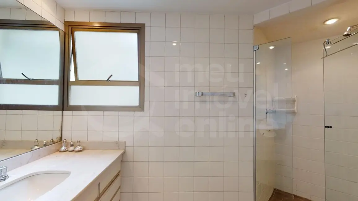 Apartamento com 3 quartos à venda, 149m2 em Moema, São Paulo - SP - imagem 6 Foto 6 de Apartamento com 3 quartos à venda, 149m2 em Moema, São Paulo - SP