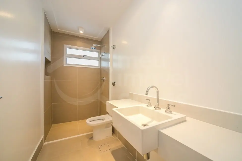 Foto 6 de Apartamento com 3 quartos à venda, 202m2 em Higienópolis, São Paulo - SP