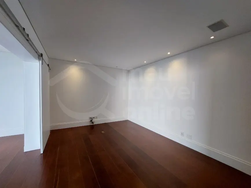 Apartamento com 4 quartos à venda, 338m2 em Alto da Boa Vista, São Paulo - SP - imagem 6 Foto 6 de Apartamento com 4 quartos à venda, 338m2 em Alto da Boa Vista, São Paulo - SP