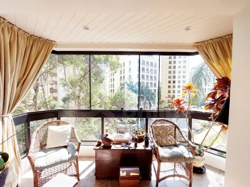 Foto 9 de Apartamento com 4 quartos à venda, 226m2 em Morumbi, São Paulo - SP