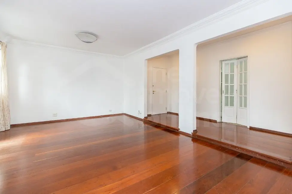 Foto 3 de Apartamento com 3 quartos à venda, 125m2 em Moema, São Paulo - SP