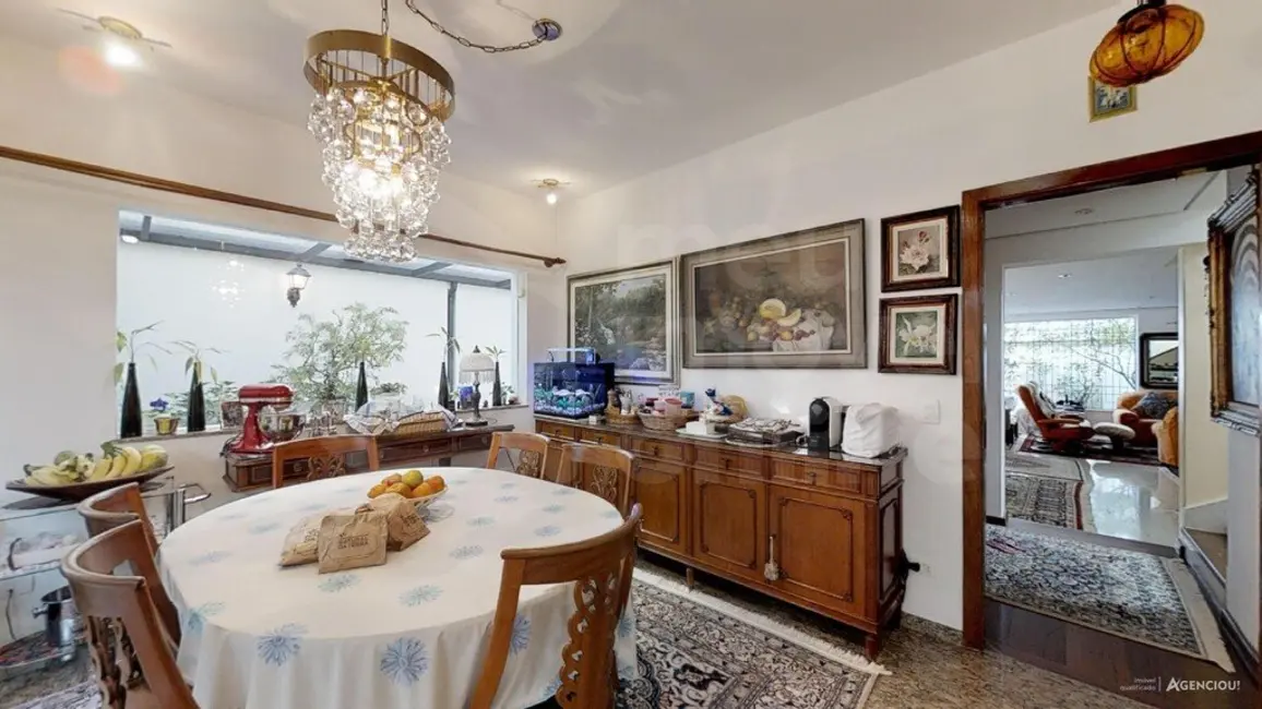 Casa com 5 quartos à venda, 238m2 em Planalto Paulista, São Paulo - SP - imagem 9 Foto 9 de Casa com 5 quartos à venda, 238m2 em Planalto Paulista, São Paulo - SP