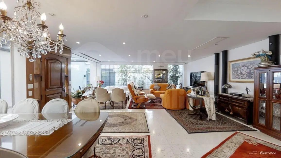 Casa com 5 quartos à venda, 238m2 em Planalto Paulista, São Paulo - SP - imagem 3 Foto 3 de Casa com 5 quartos à venda, 238m2 em Planalto Paulista, São Paulo - SP