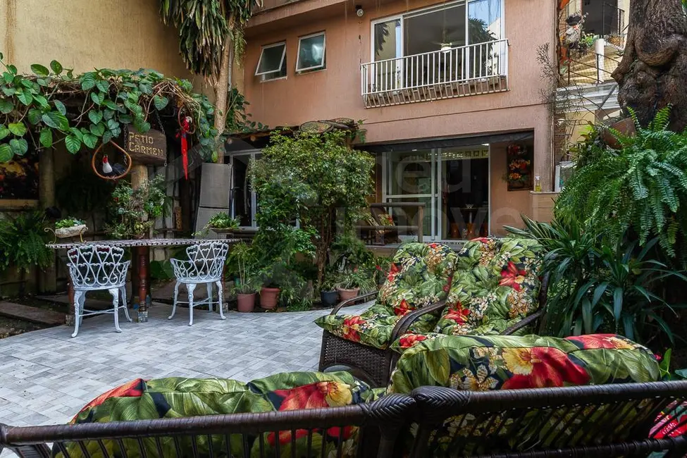 Foto 2 de Casa com 11 quartos à venda, 430m2 em Bela Vista, São Paulo - SP