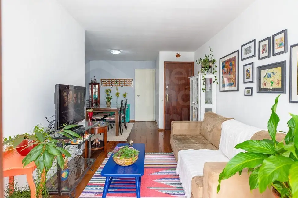 Apartamento com 3 quartos à venda, 95m2 em Vila Nova Conceição, São Paulo - SP - imagem 2 Foto 2 de Apartamento com 3 quartos à venda, 95m2 em Vila Nova Conceição, São Paulo - SP