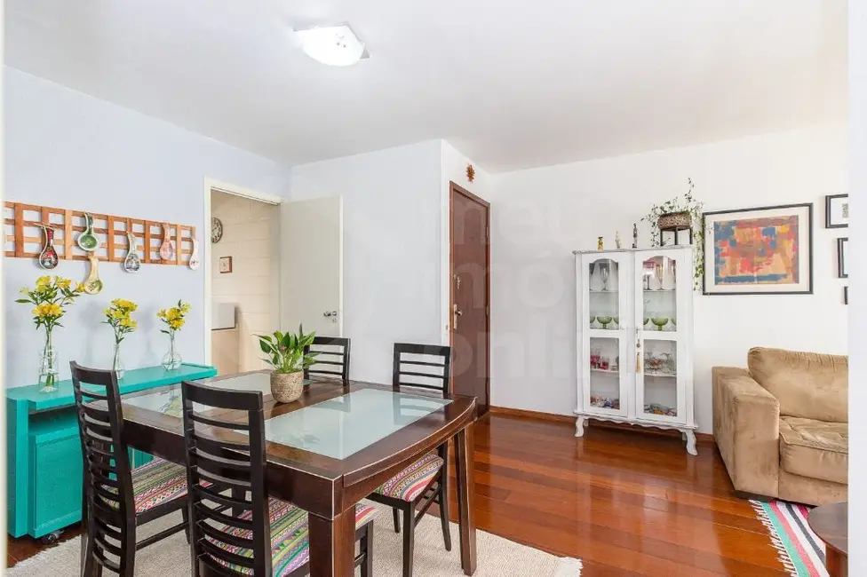 Apartamento com 3 quartos à venda, 95m2 em Vila Nova Conceição, São Paulo - SP - imagem 9 Foto 9 de Apartamento com 3 quartos à venda, 95m2 em Vila Nova Conceição, São Paulo - SP