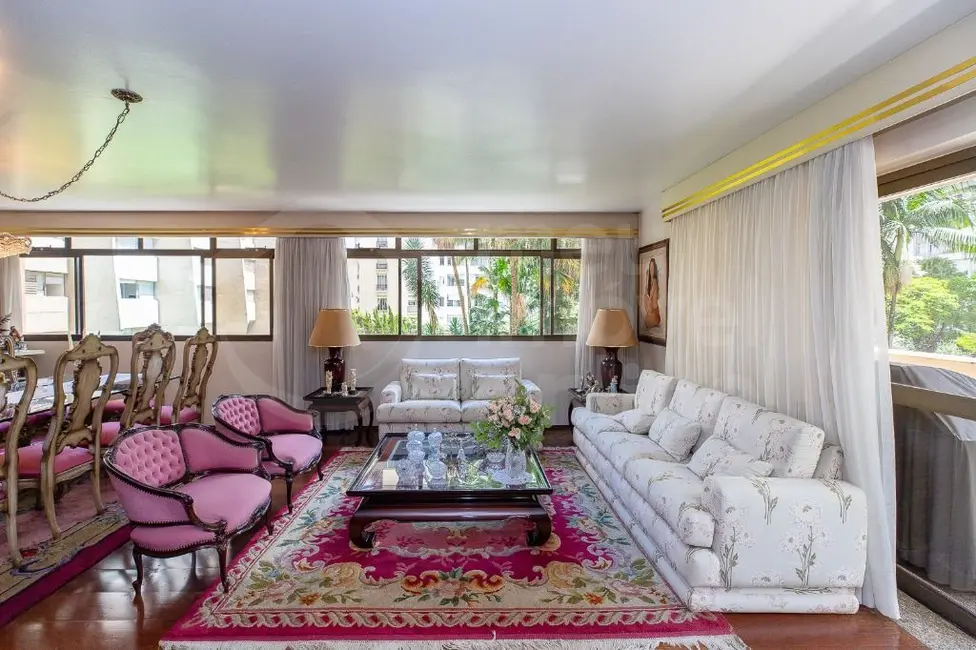 Apartamento com 4 quartos à venda, 240m2 em Higienópolis, São Paulo - SP - imagem 4 Foto 4 de Apartamento com 4 quartos à venda, 240m2 em Higienópolis, São Paulo - SP