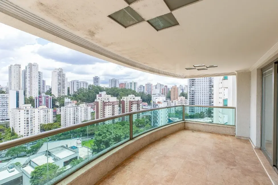 Apartamento com 4 quartos à venda, 229m2 em Vila Andrade, São Paulo - SP - imagem 3 Foto 3 de Apartamento com 4 quartos à venda, 229m2 em Vila Andrade, São Paulo - SP