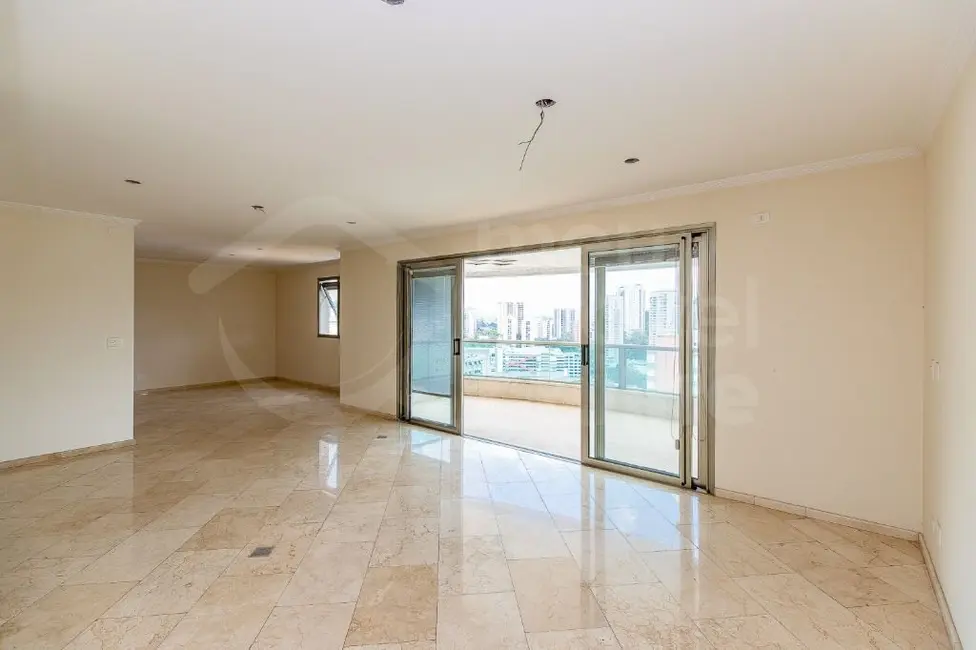 Apartamento com 4 quartos à venda, 229m2 em Vila Andrade, São Paulo - SP - imagem 5 Foto 5 de Apartamento com 4 quartos à venda, 229m2 em Vila Andrade, São Paulo - SP