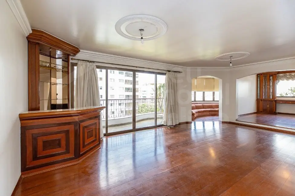 Foto 2 de Apartamento com 4 quartos à venda, 243m2 em Campo Belo, São Paulo - SP