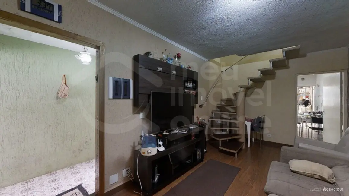 Foto 3 de Casa com 3 quartos à venda, 180m2 em Jardim Modelo, São Paulo - SP