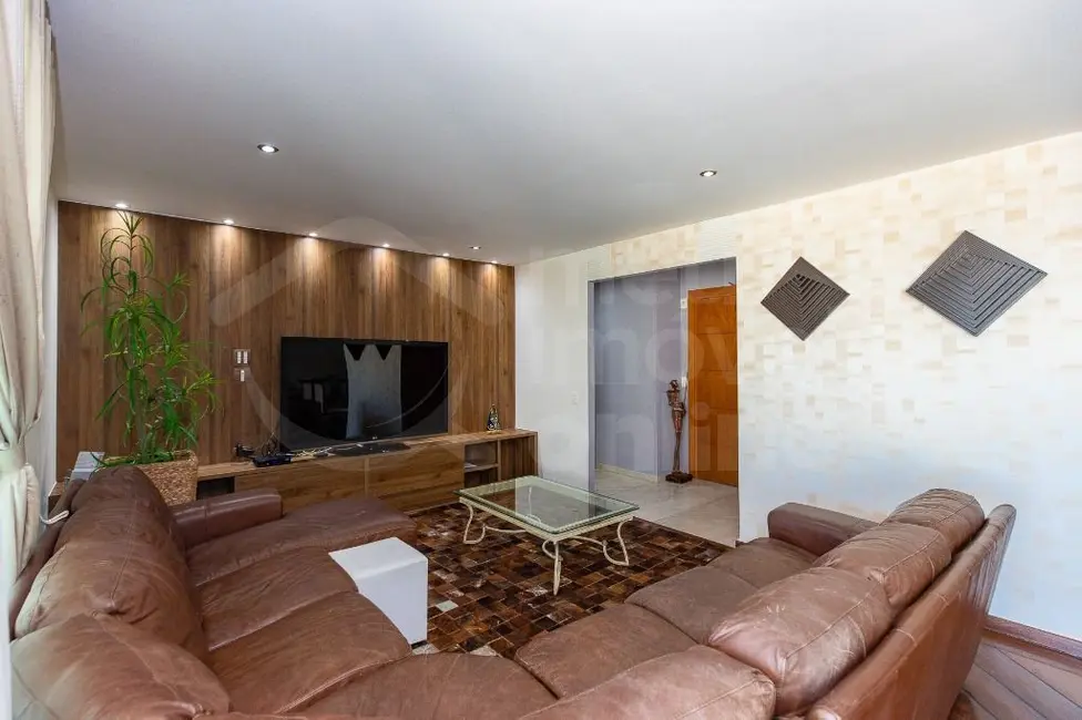 Apartamento com 3 quartos à venda, 218m2 em Brooklin Paulista, São Paulo - SP - imagem 2 Foto 2 de Apartamento com 3 quartos à venda, 218m2 em Brooklin Paulista, São Paulo - SP