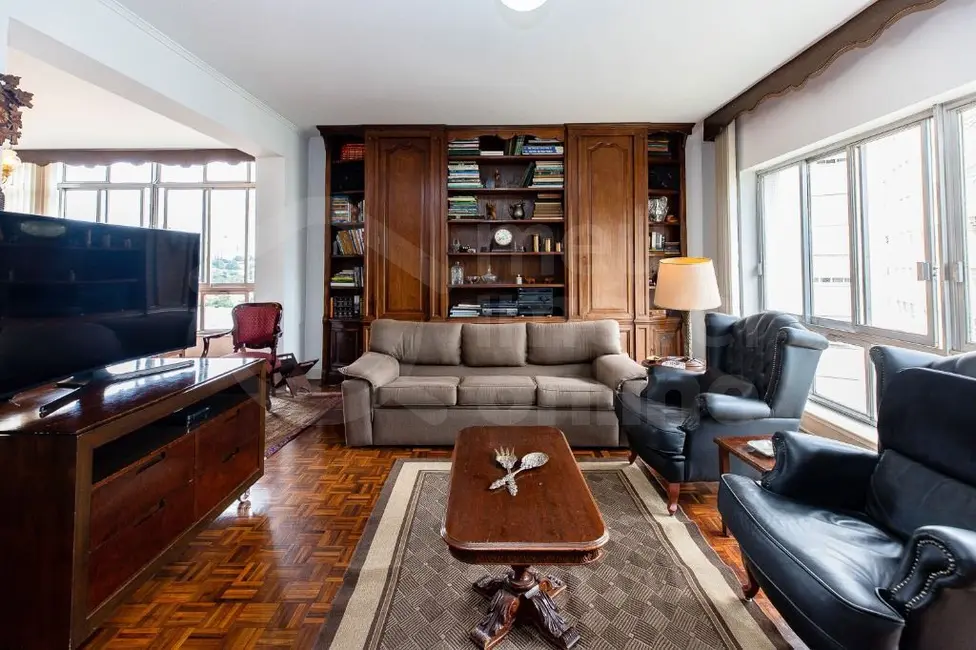 Foto 4 de Apartamento com 3 quartos à venda, 215m2 em Higienópolis, São Paulo - SP