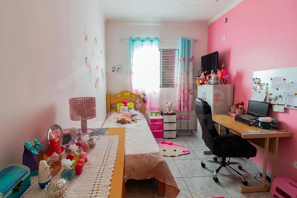 Foto 8 de Casa com 4 quartos à venda, 220m2 em Vila Ema, São Paulo - SP