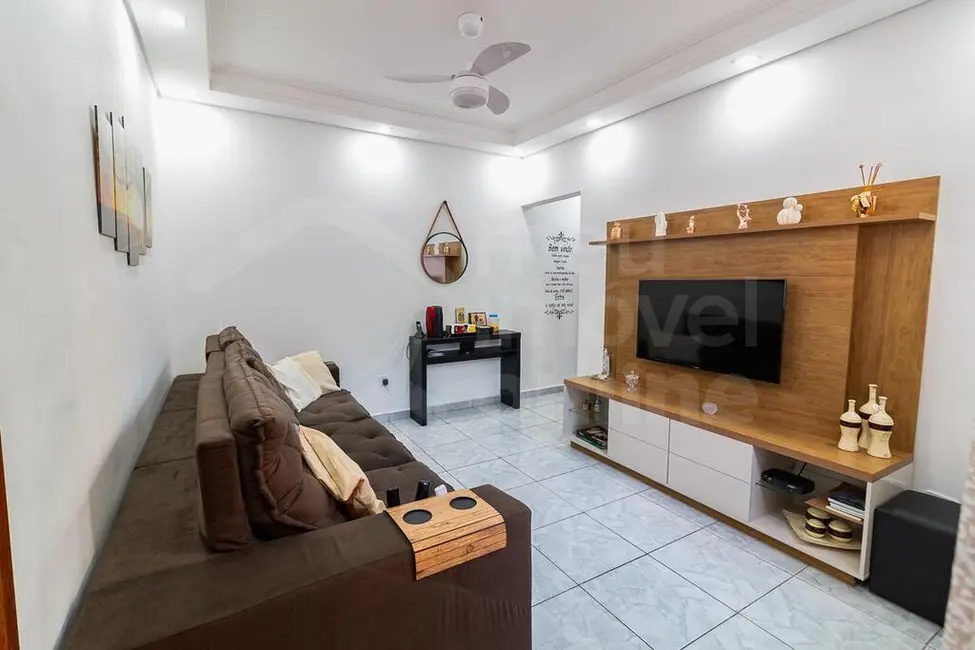 Foto 2 de Casa com 4 quartos à venda, 220m2 em Vila Ema, São Paulo - SP