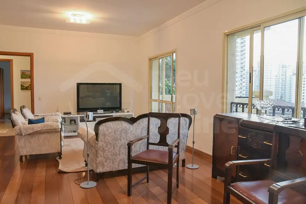 Apartamento com 3 quartos à venda, 128m2 em Tatuapé, São Paulo - SP - imagem 3 Foto 3 de Apartamento com 3 quartos à venda, 128m2 em Tatuapé, São Paulo - SP