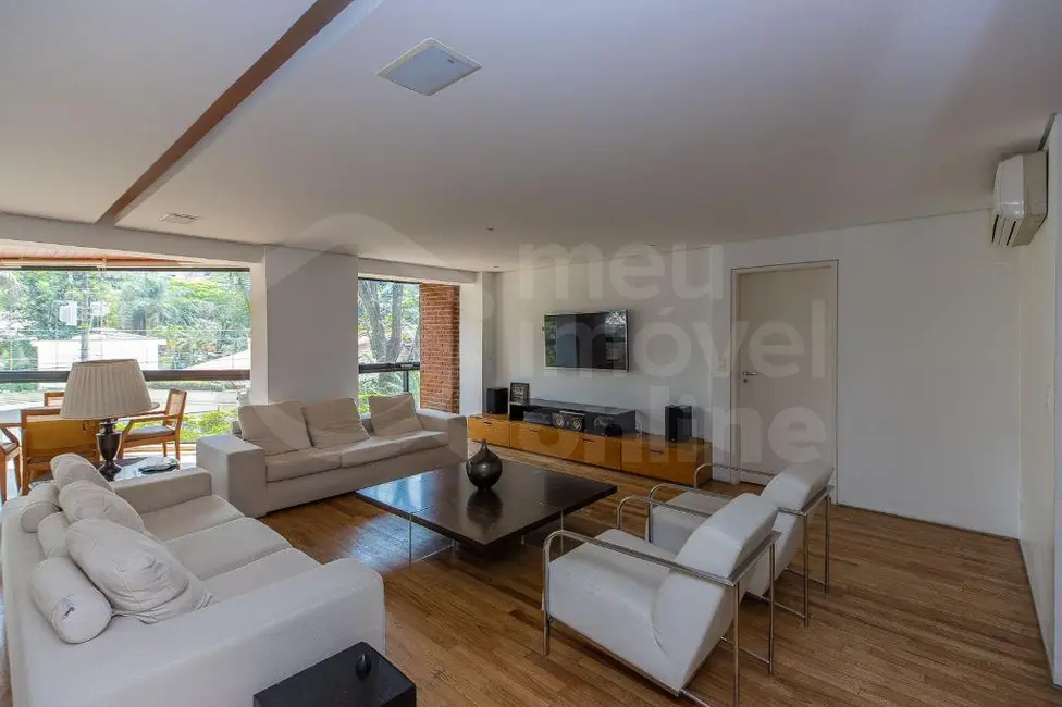 Apartamento com 3 quartos à venda, 234m2 em Moema, São Paulo - SP - imagem 4 Foto 4 de Apartamento com 3 quartos à venda, 234m2 em Moema, São Paulo - SP