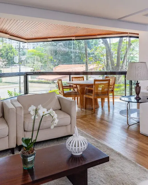 Apartamento com 3 quartos à venda, 234m2 em Moema, São Paulo - SP - imagem 3 Foto 3 de Apartamento com 3 quartos à venda, 234m2 em Moema, São Paulo - SP