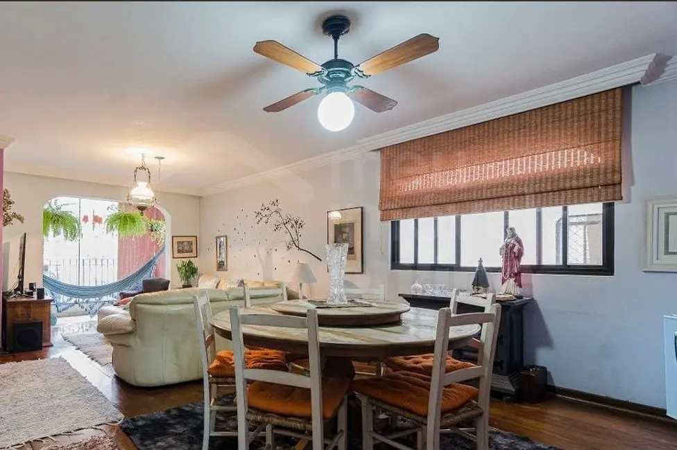 Apartamento com 4 quartos à venda, 153m2 em Vila Madalena, São Paulo - SP - imagem 4 Foto 4 de Apartamento com 4 quartos à venda, 153m2 em Vila Madalena, São Paulo - SP