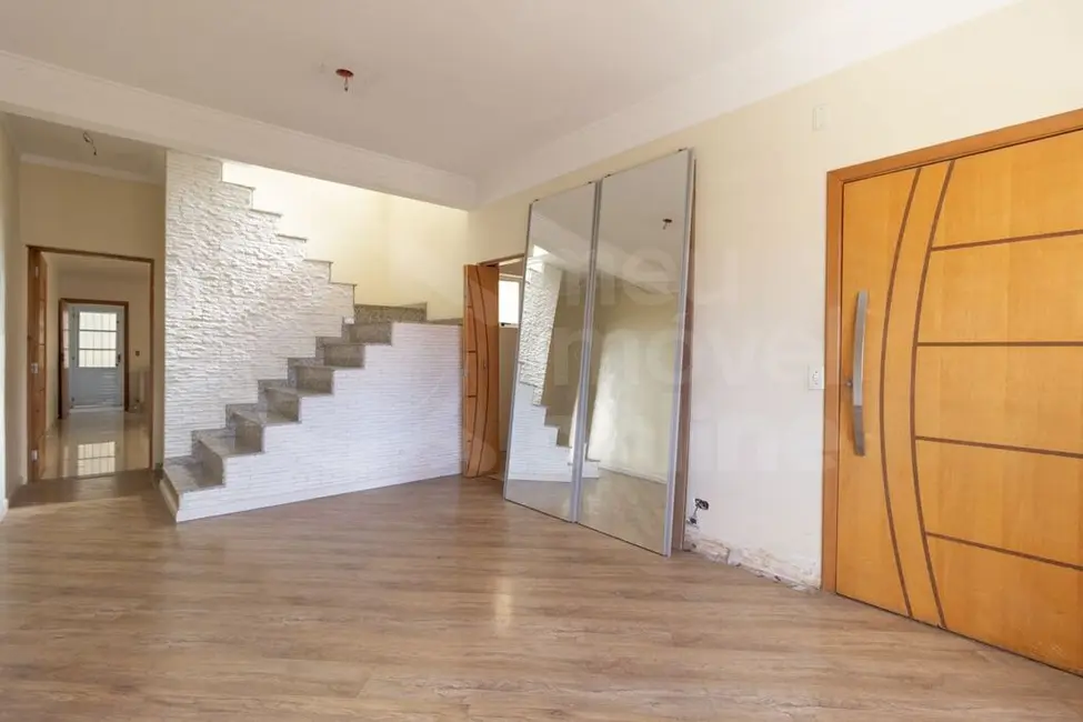 Foto 3 de Casa com 3 quartos à venda, 169m2 em Vila Ré, São Paulo - SP