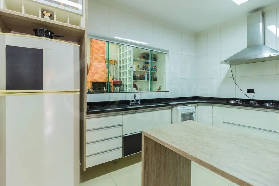 Foto 3 de Casa com 3 quartos à venda, 80m2 em Vila Zelina, São Paulo - SP