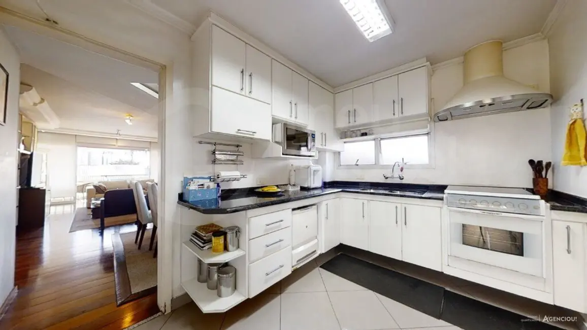 Apartamento com 4 quartos à venda, 170m2 em Santo Amaro, São Paulo - SP - imagem 9 Foto 9 de Apartamento com 4 quartos à venda, 170m2 em Santo Amaro, São Paulo - SP