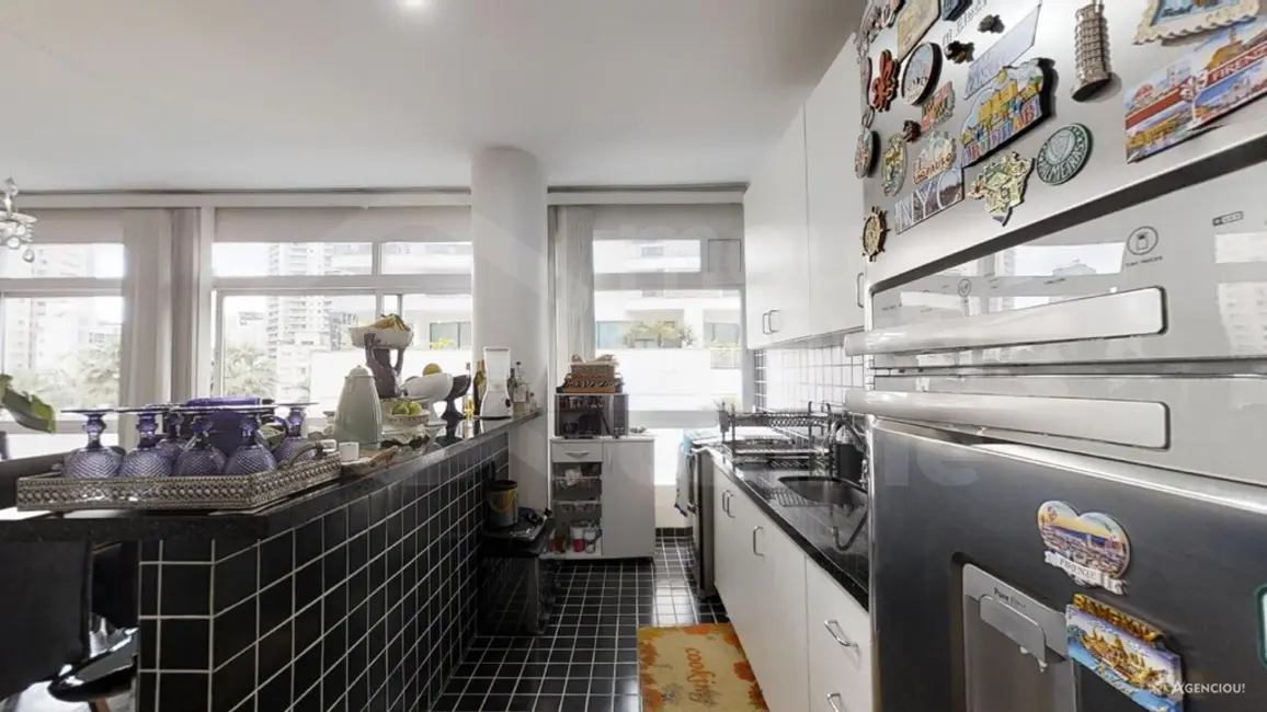 Foto 7 de Apartamento com 4 quartos à venda, 233m2 em Centro, São Paulo - SP