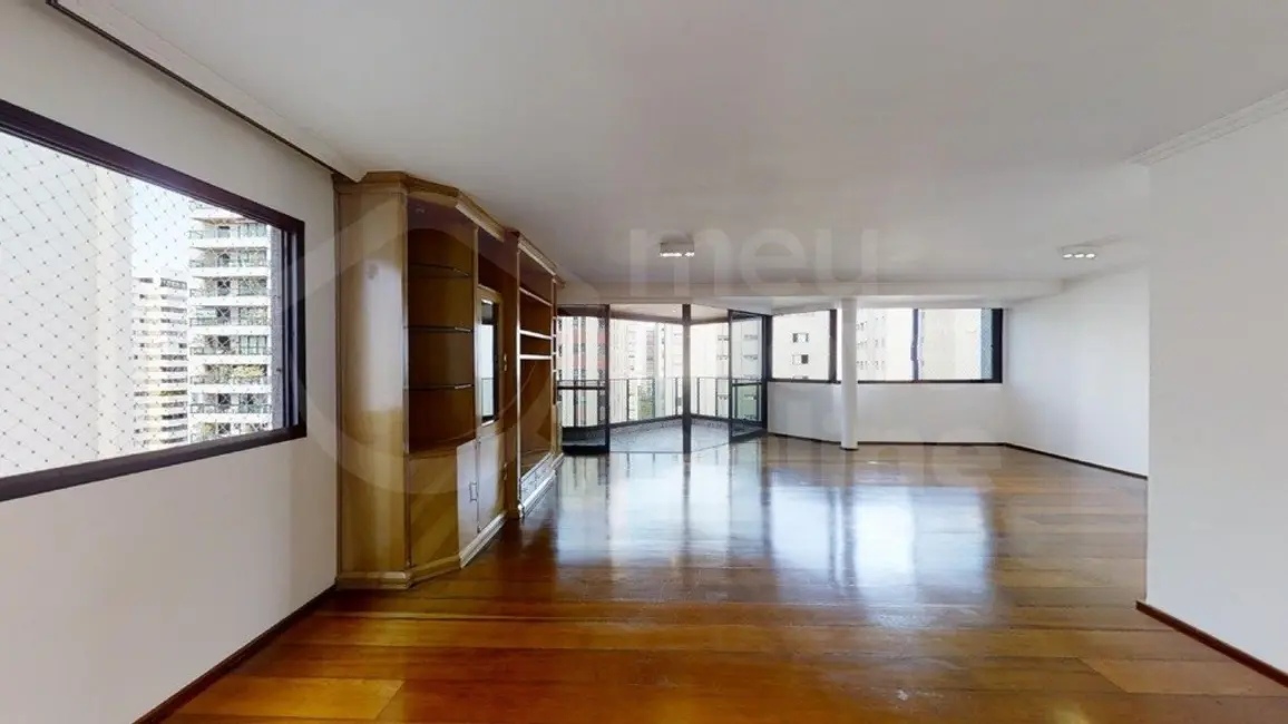 Apartamento com 4 quartos à venda, 269m2 em Aclimação, São Paulo - SP - imagem 2 Foto 2 de Apartamento com 4 quartos à venda, 269m2 em Aclimação, São Paulo - SP