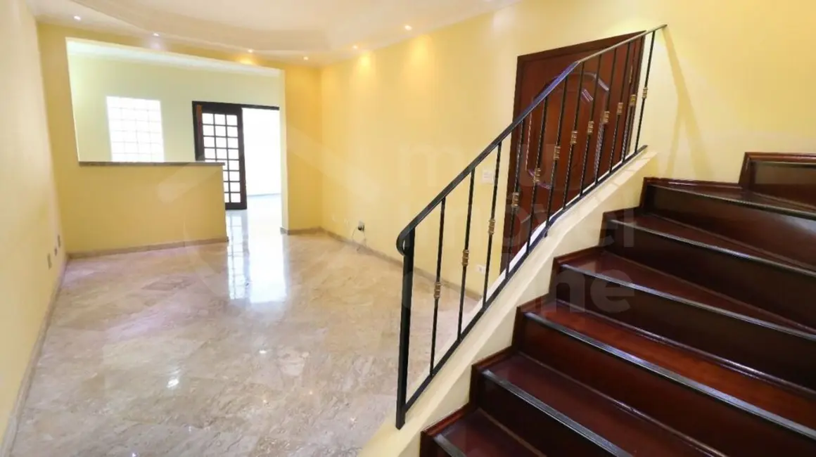 Casa com 3 quartos à venda, 175m2 em Vila Morse, São Paulo - SP - imagem 8 Foto 8 de Casa com 3 quartos à venda, 175m2 em Vila Morse, São Paulo - SP