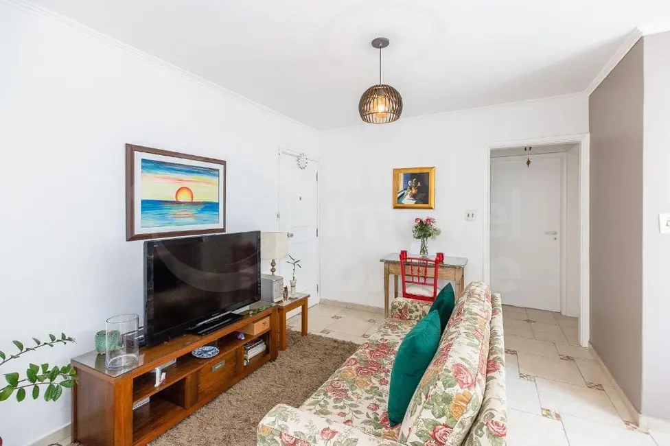 Foto 2 de Apartamento com 2 quartos à venda, 70m2 em Moema, São Paulo - SP