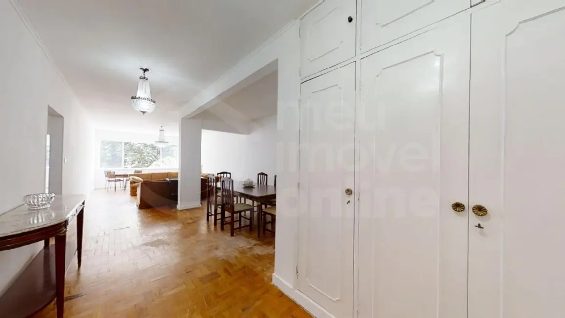 Foto 2 de Apartamento com 3 quartos à venda, 188m2 em Jardins, São Paulo - SP