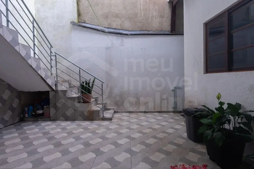 Casa com 3 quartos à venda, 220m2 em Penha de França, São Paulo - SP - imagem 5 Foto 5 de Casa com 3 quartos à venda, 220m2 em Penha de França, São Paulo - SP