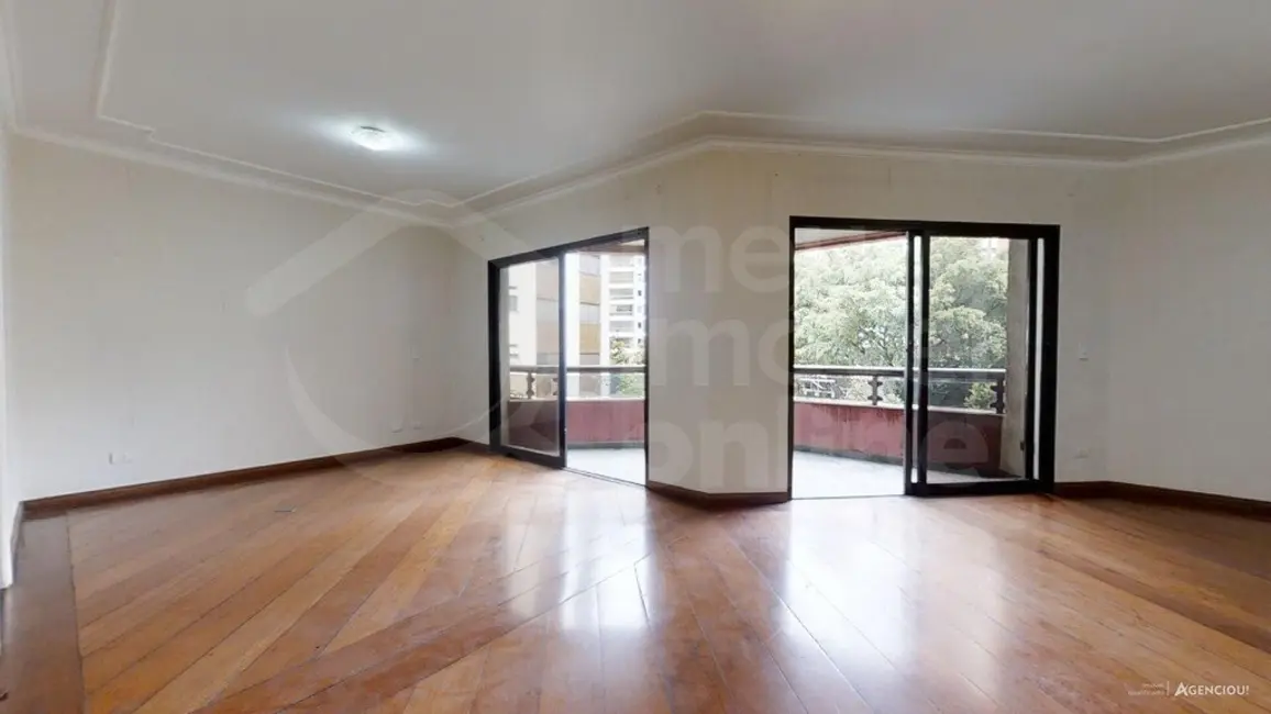Foto 1 de Apartamento com 3 quartos à venda, 230m2 em Vila Suzana, São Paulo - SP