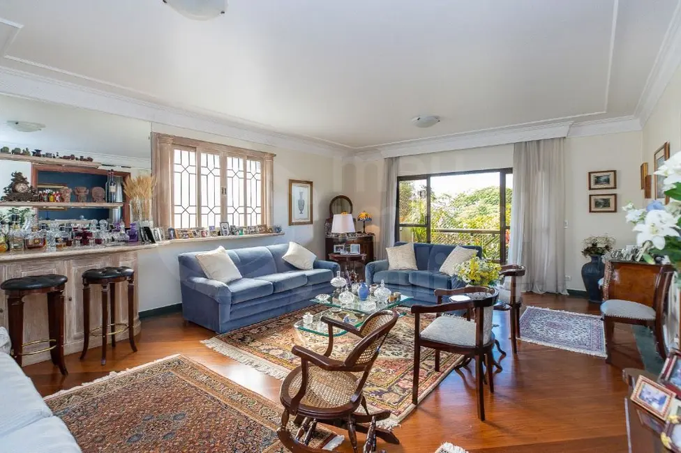 Foto 2 de Apartamento com 3 quartos à venda, 200m2 em Indianópolis, São Paulo - SP