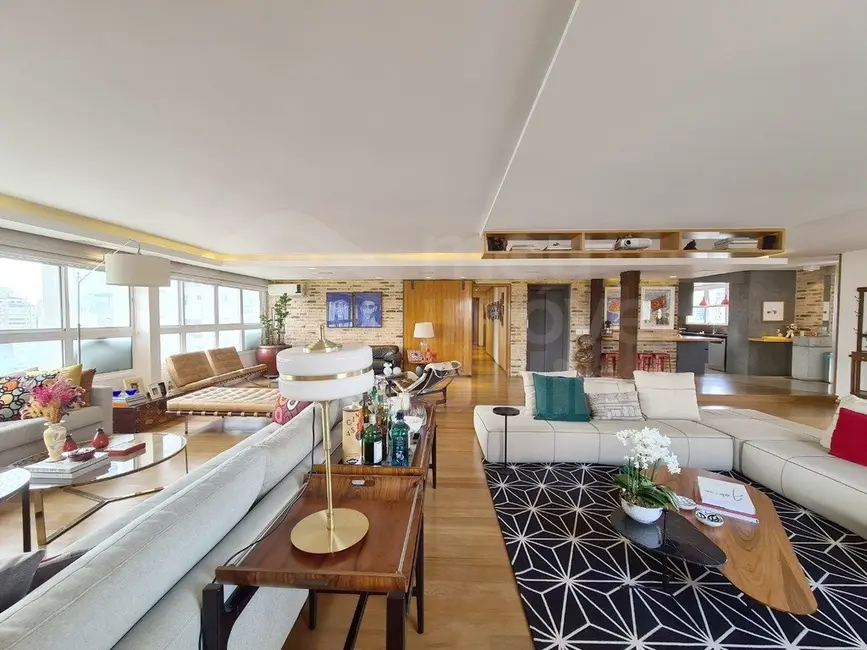 Foto 6 de Apartamento com 3 quartos à venda, 270m2 em Itaim Bibi, São Paulo - SP