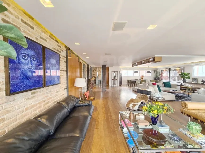 Foto 4 de Apartamento com 3 quartos à venda, 270m2 em Itaim Bibi, São Paulo - SP