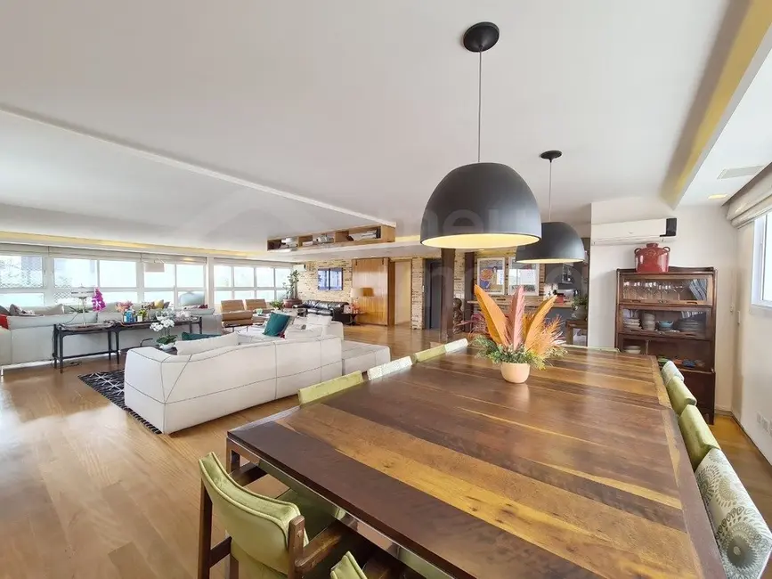 Foto 8 de Apartamento com 3 quartos à venda, 270m2 em Itaim Bibi, São Paulo - SP