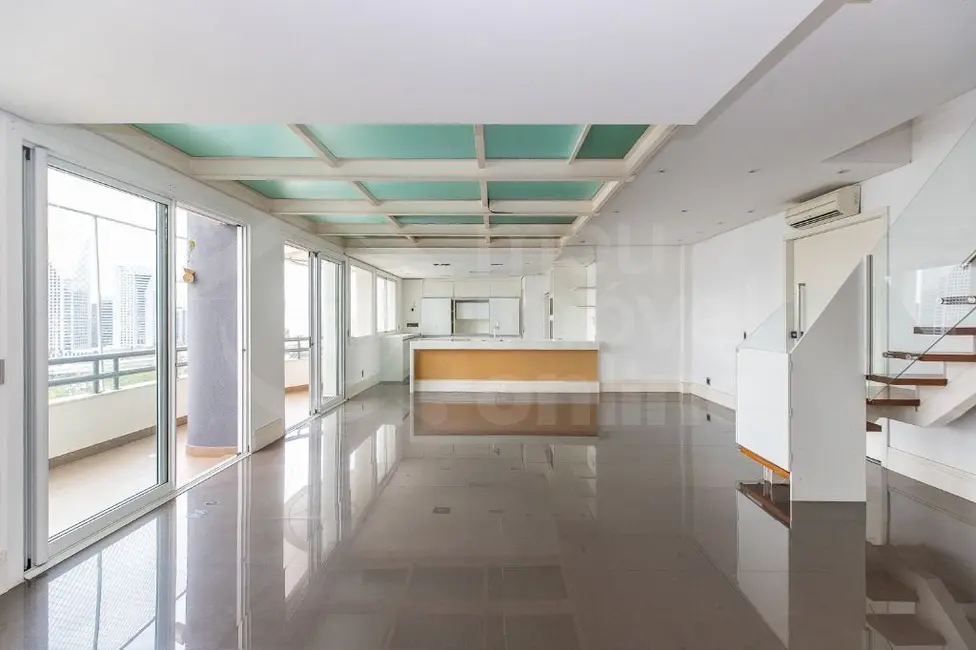 Foto 2 de Apartamento com 4 quartos à venda, 220m2 em Vila Morumbi, São Paulo - SP